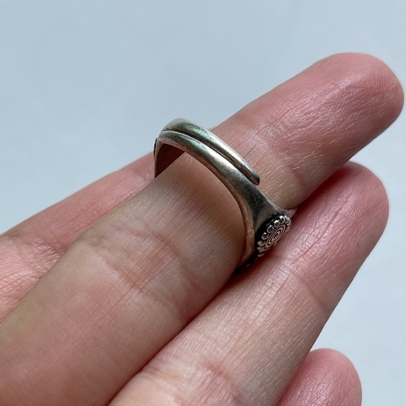 Corals Silver Ring Adjustable - Picture 6 of 8